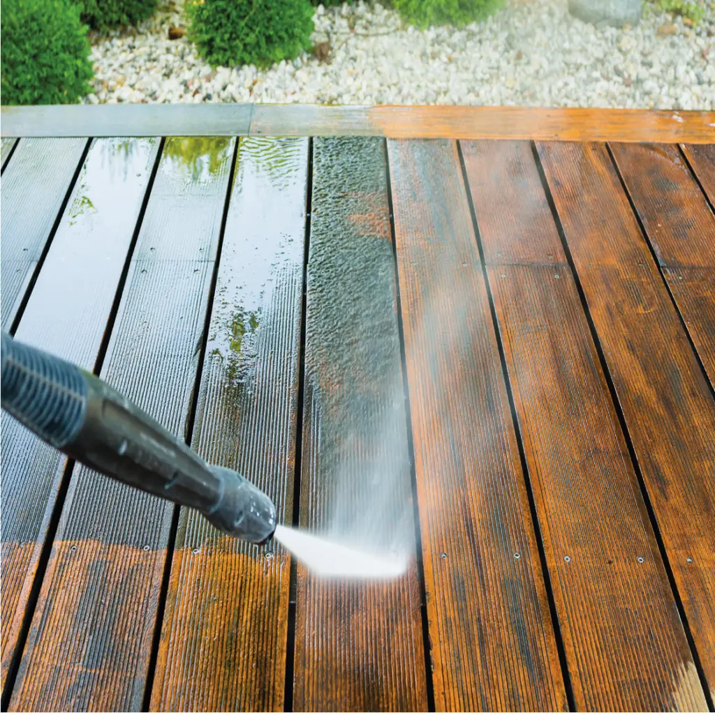 Rengjøring, rens og impregnering av alle typer treverk